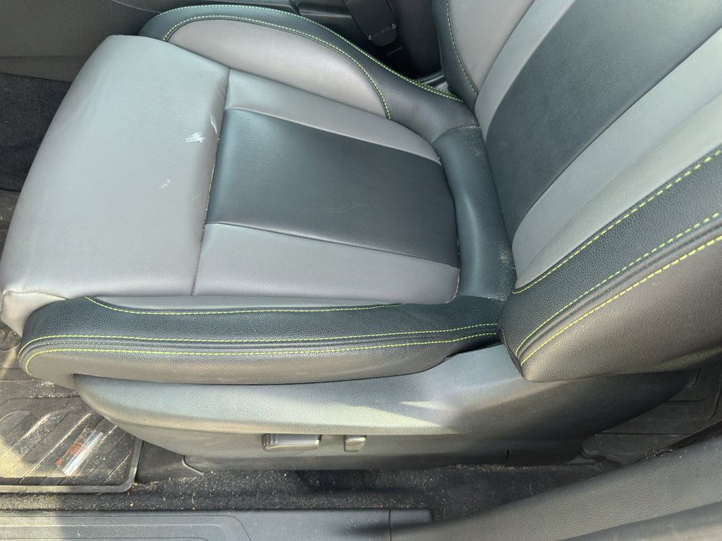 Used 2023 Subaru Ascent Onyx Edition AWD/4WD image 8