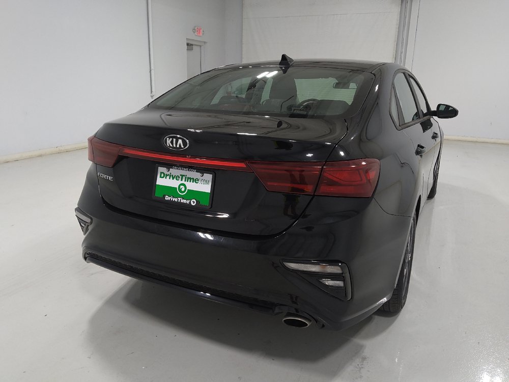Used 2020 Kia Forte LXS FWD image 7