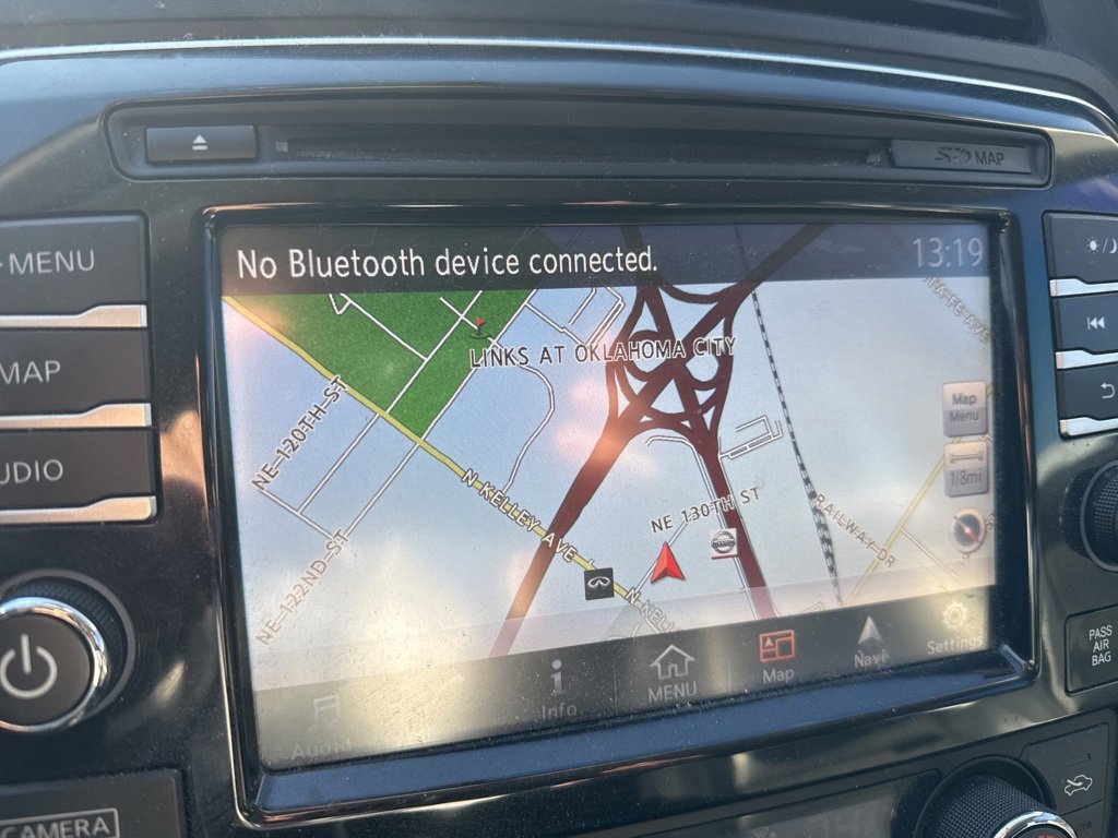 Used 2016 Nissan Maxima SR image 2