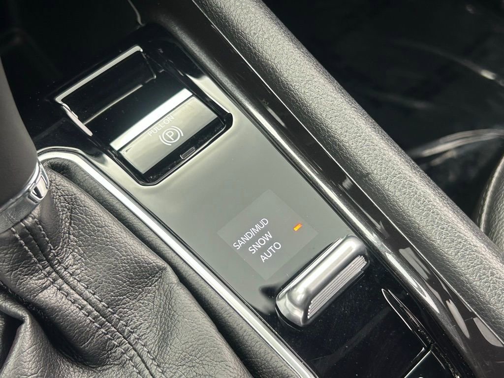 Used 2024 Jeep Compass Latitude AWD/4WD image 22