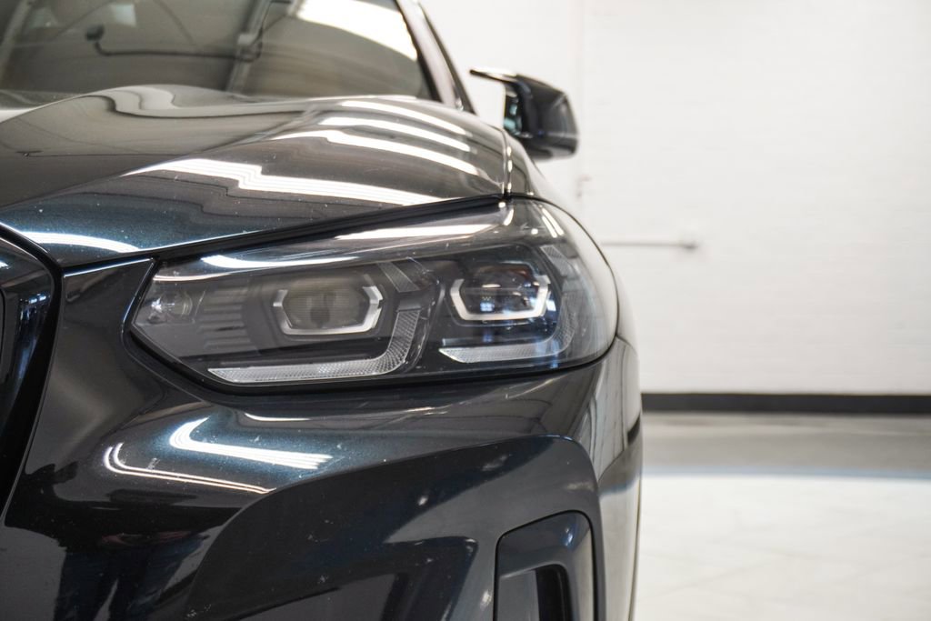 Used 2024 BMW X4 M40i image 44