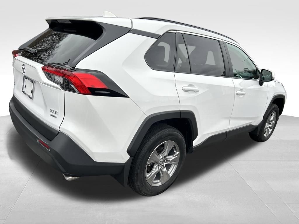 Certified 2025 Toyota RAV4 XLE image 6