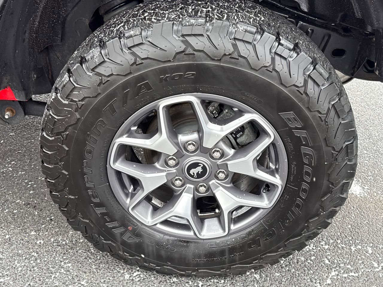 Used 2022 Ford Bronco Badlands image 11