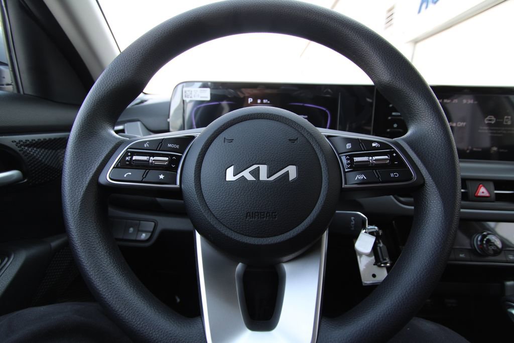New 2026 Kia Seltos LX image 17