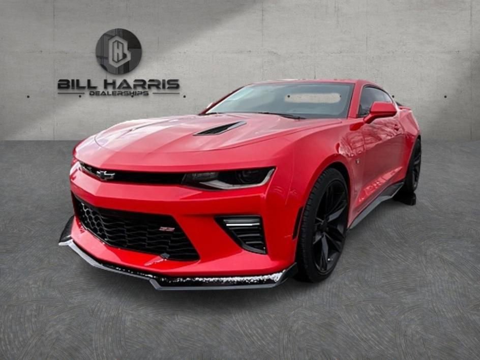Used 2017 Chevrolet Camaro SS image 1