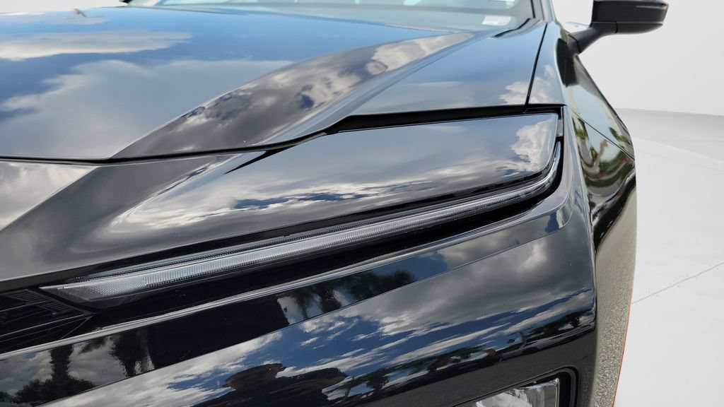 Certified 2025 Toyota Crown Signia AWD/4WD image 24