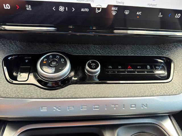 Certified 2025 Ford Expedition Tremor AWD/4WD image 30