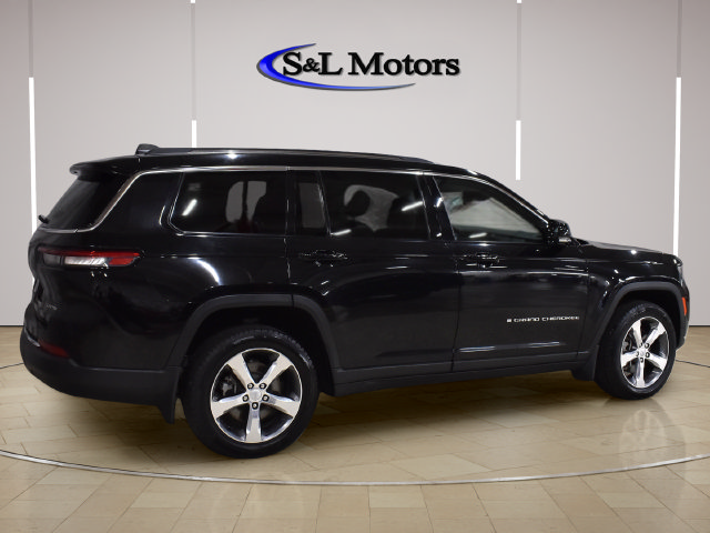 Used 2022 Jeep Grand Cherokee L Limited AWD/4WD image 8
