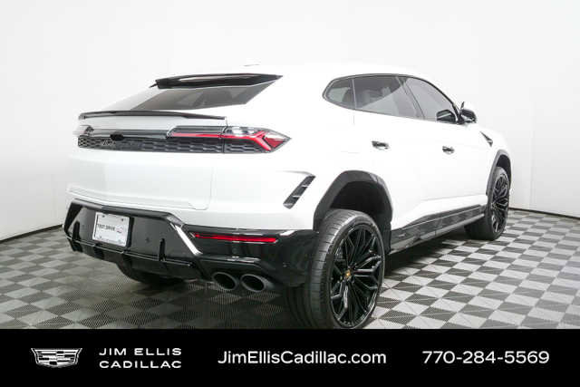 Used 2025 Lamborghini Urus SE image 3