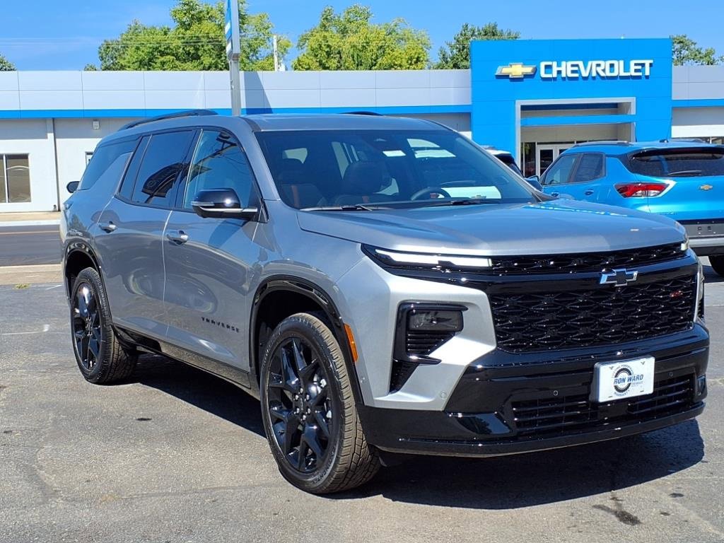 New 2026 Chevrolet Traverse RS image 5