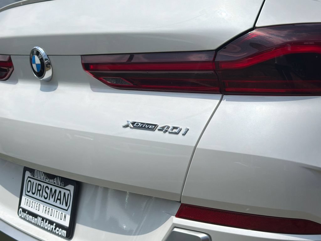 Used 2022 BMW X6 xDrive40i w/ Premium Package AWD/4WD image 5