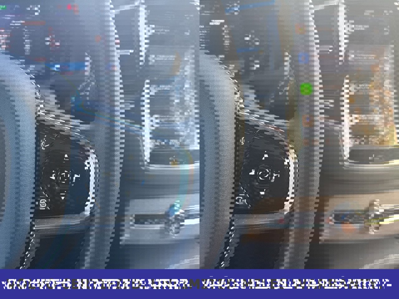 Certified 2024 Volvo XC90 B6 Ultimate image 24