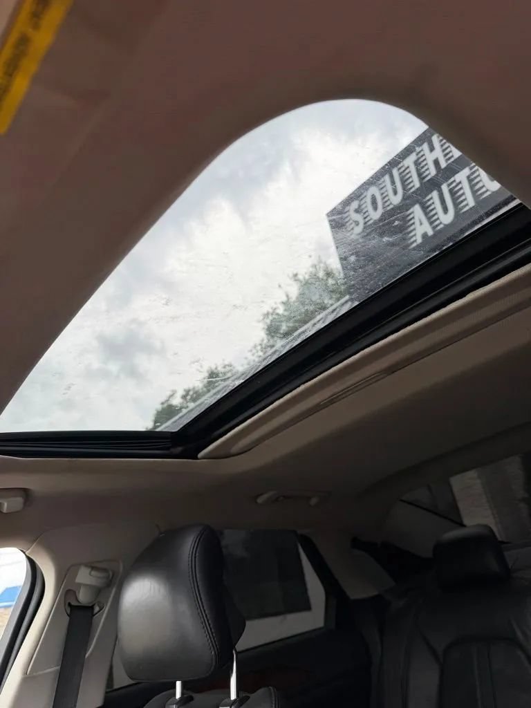 Used 2014 Lincoln MKZ AWD w/ Equipment Group 102A Reserve image 20