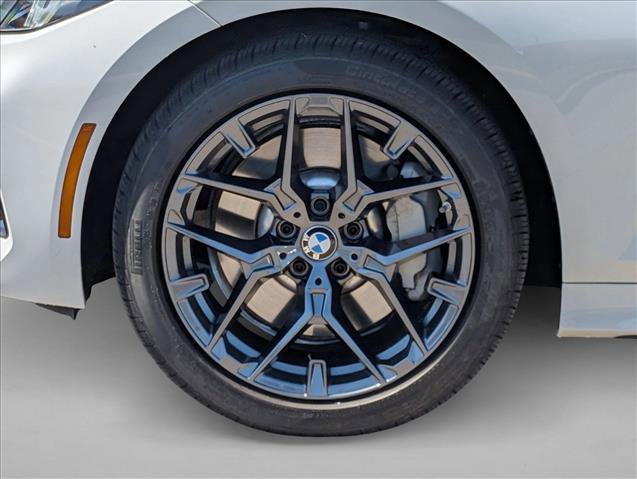 Used 2025 BMW 330i Sedan w/ Convenience Package RWD image 25