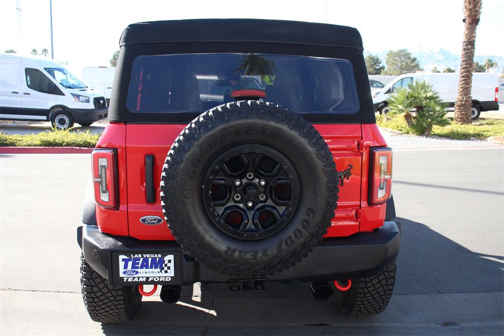 Used 2022 Ford Bronco Wildtrak image 7