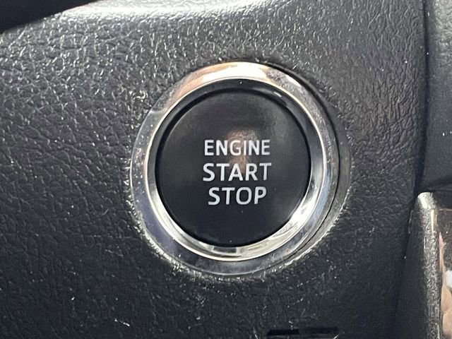 Used 2022 Toyota 4Runner TRD Off-Road Premium AWD/4WD image 25