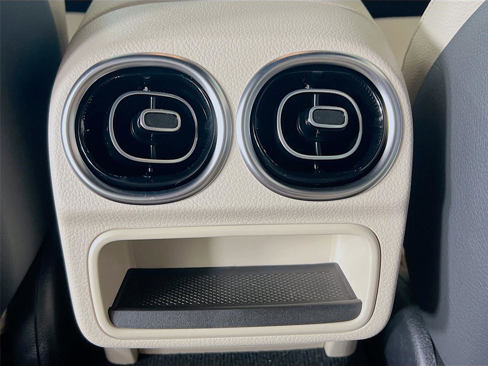 New 2026 Mercedes-Benz C 300 4MATIC Sedan image 25