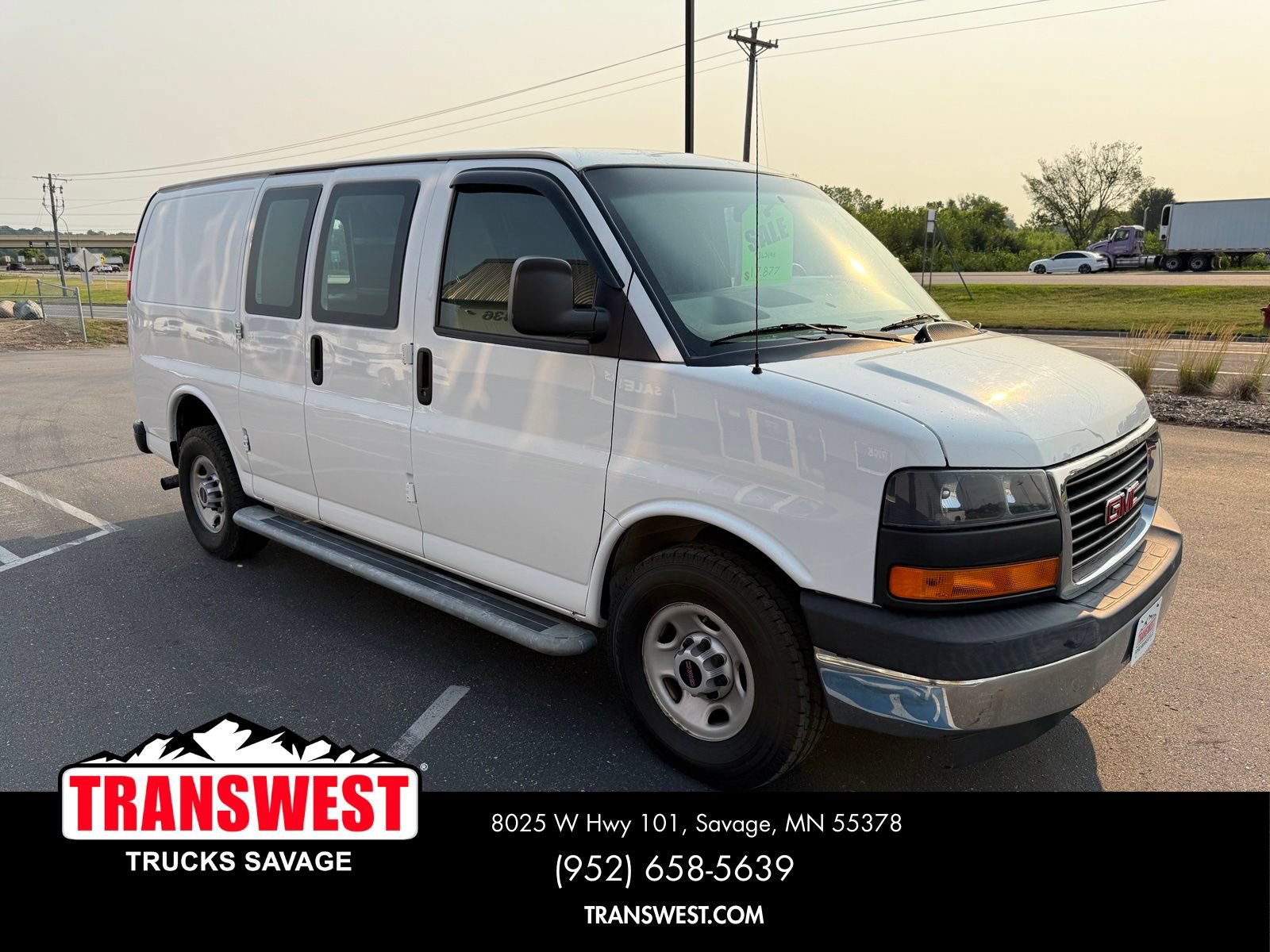 Used 2017 GMC Savana 2500 RWD image 15