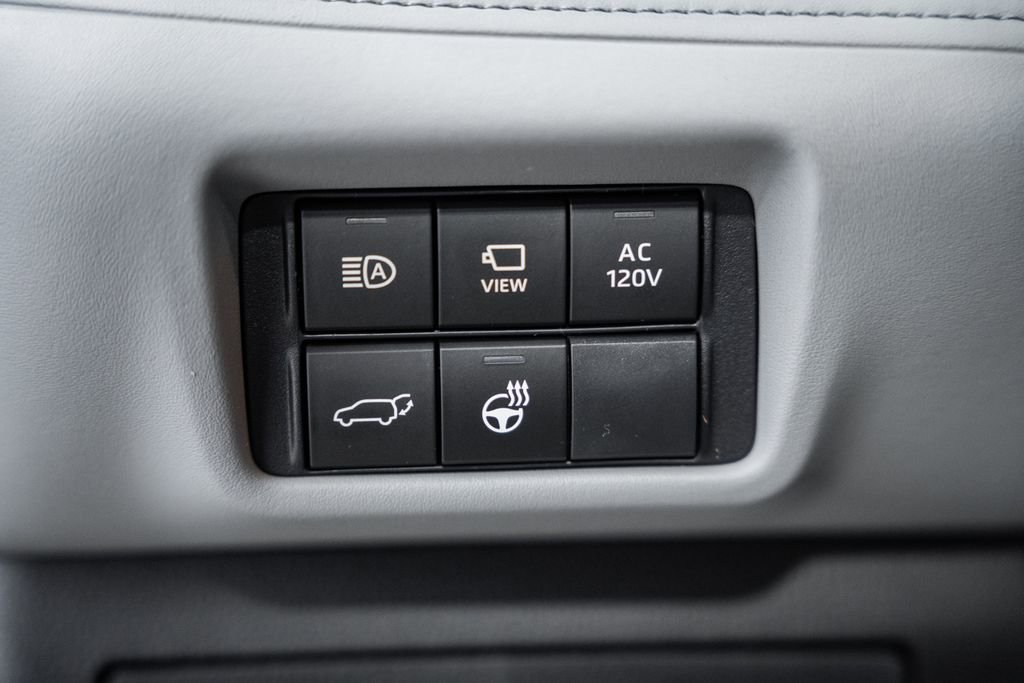 New 2026 Toyota Highlander Limited image 49