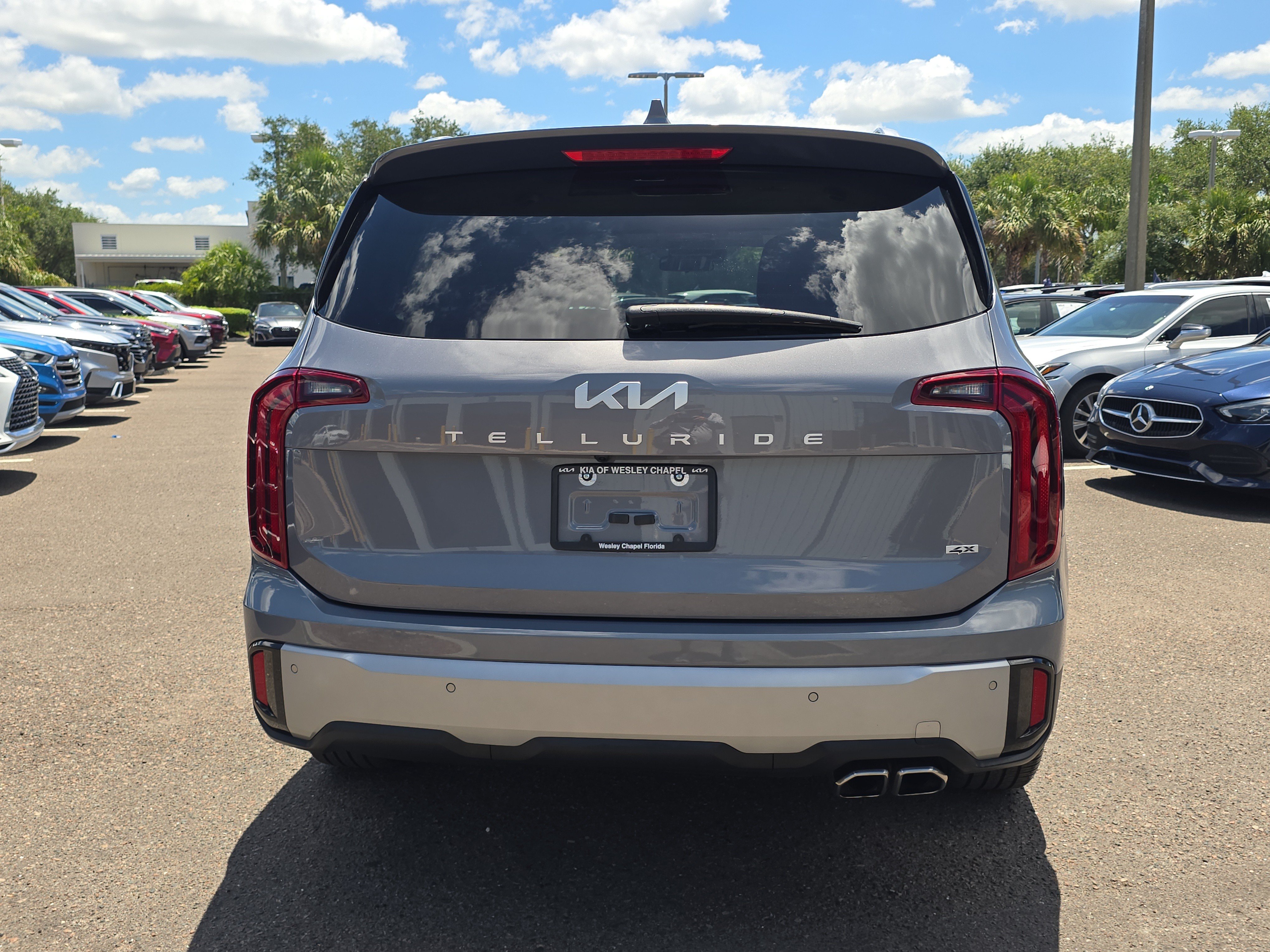 Certified 2023 Kia Telluride S AWD/4WD image 7