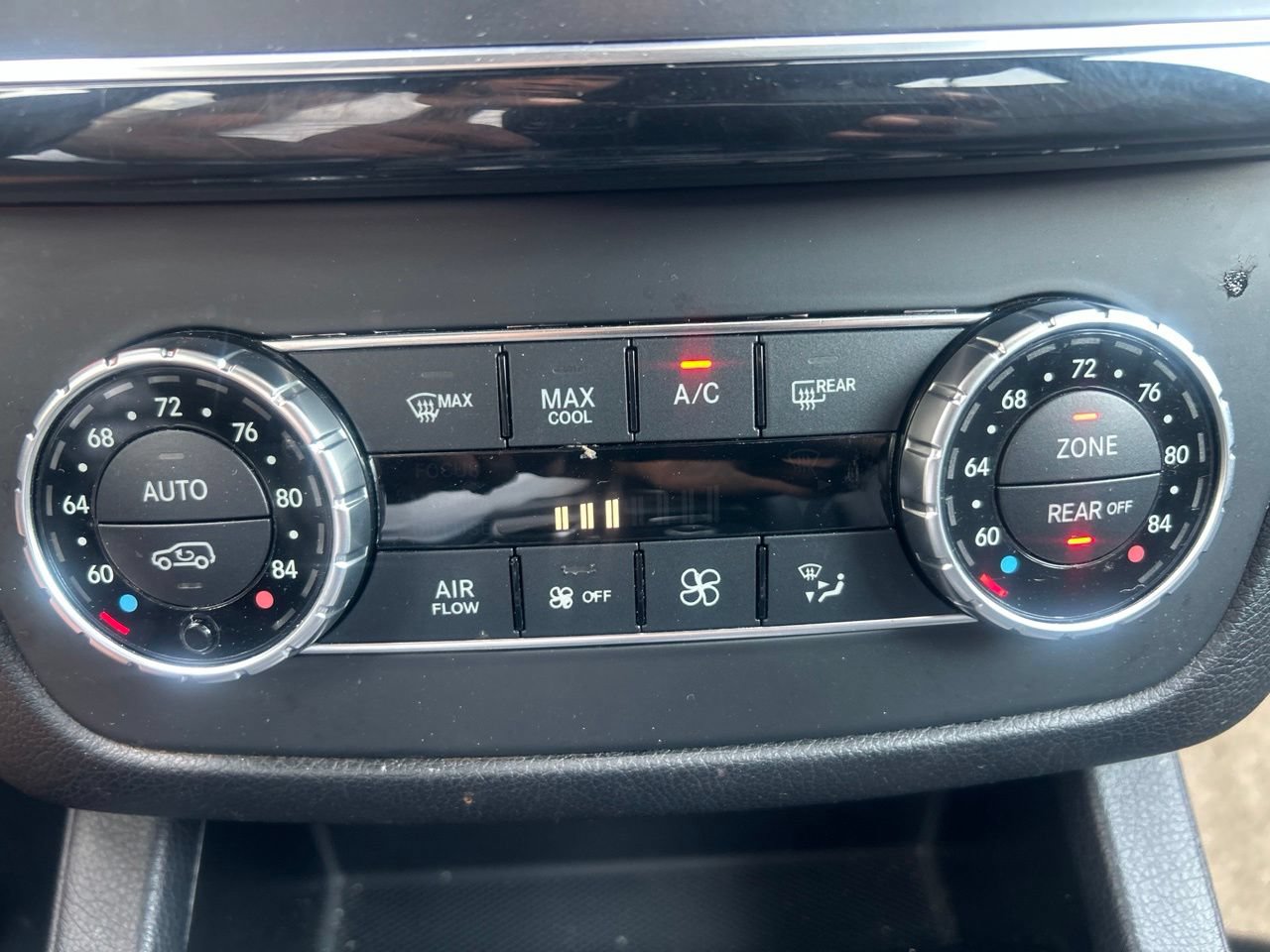 Used 2019 Mercedes-Benz GLS 450 4MATIC w/ Premium 1 Package image 23