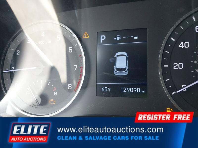 Used 2021 Hyundai Tucson Value FWD image 29