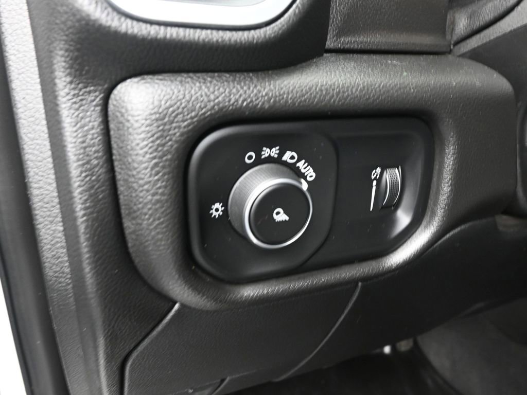 Used 2021 RAM 2500 Big Horn image 16