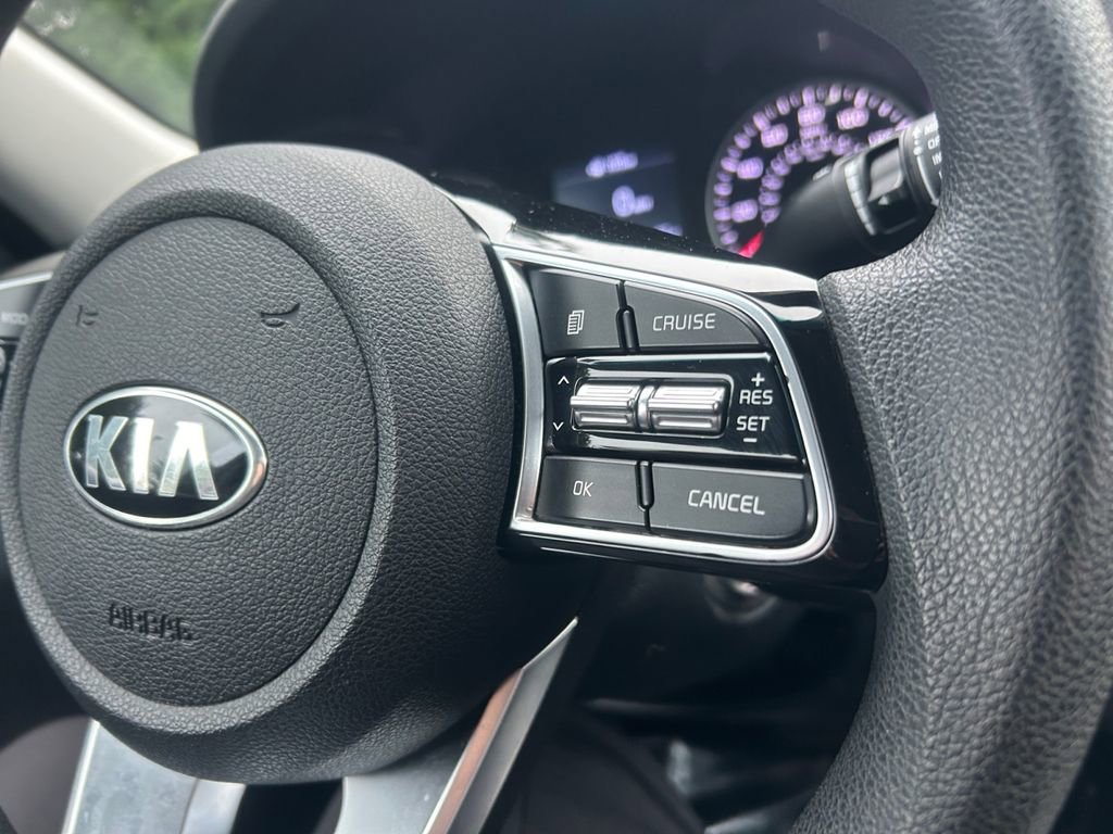 Used 2020 Kia Optima LX image 18