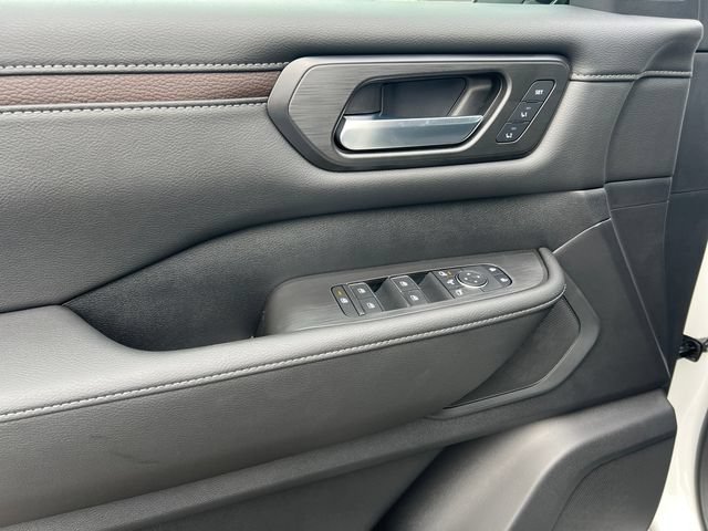 New 2026 Nissan Armada SL AWD/4WD image 11