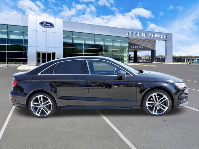 Used 2019 Audi A3 2.0T Premium Plus w/ Premium Plus Package FWD image 4