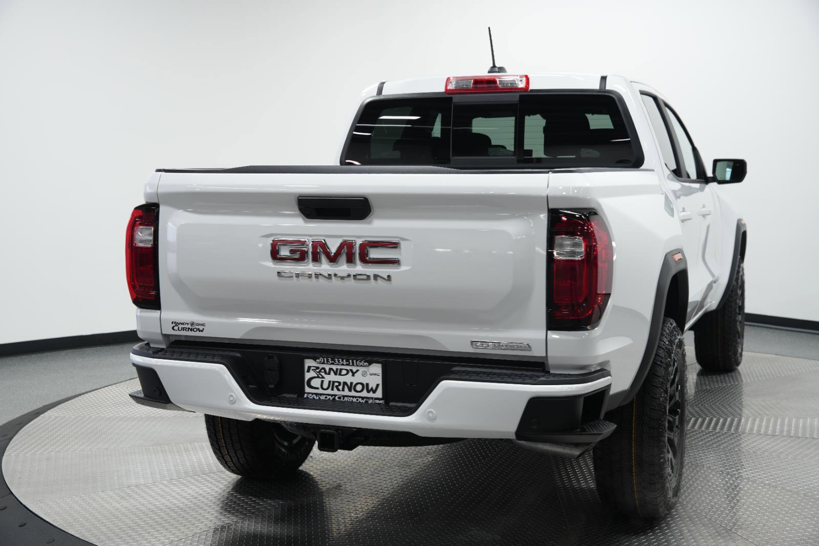 New 2026 GMC Canyon Elevation image 8