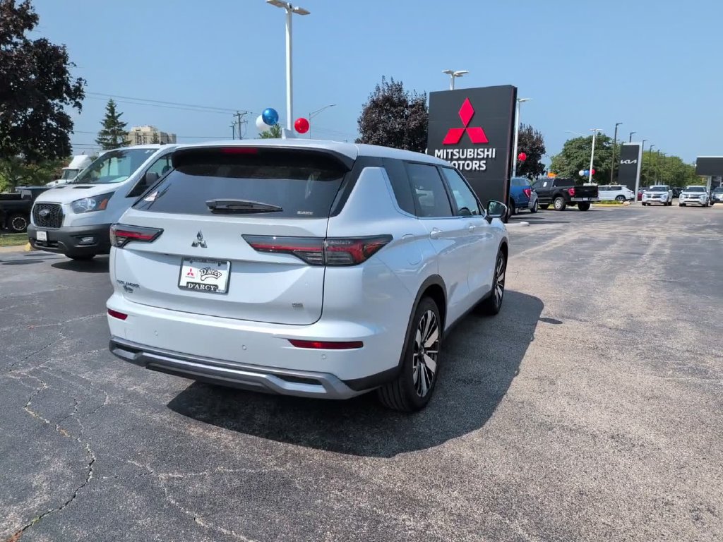 New 2026 Mitsubishi Outlander SE AWD/4WD image 8