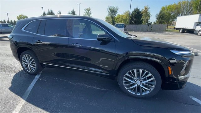 New 2026 Buick Enclave Avenir w/ Super Cruise Package image 3