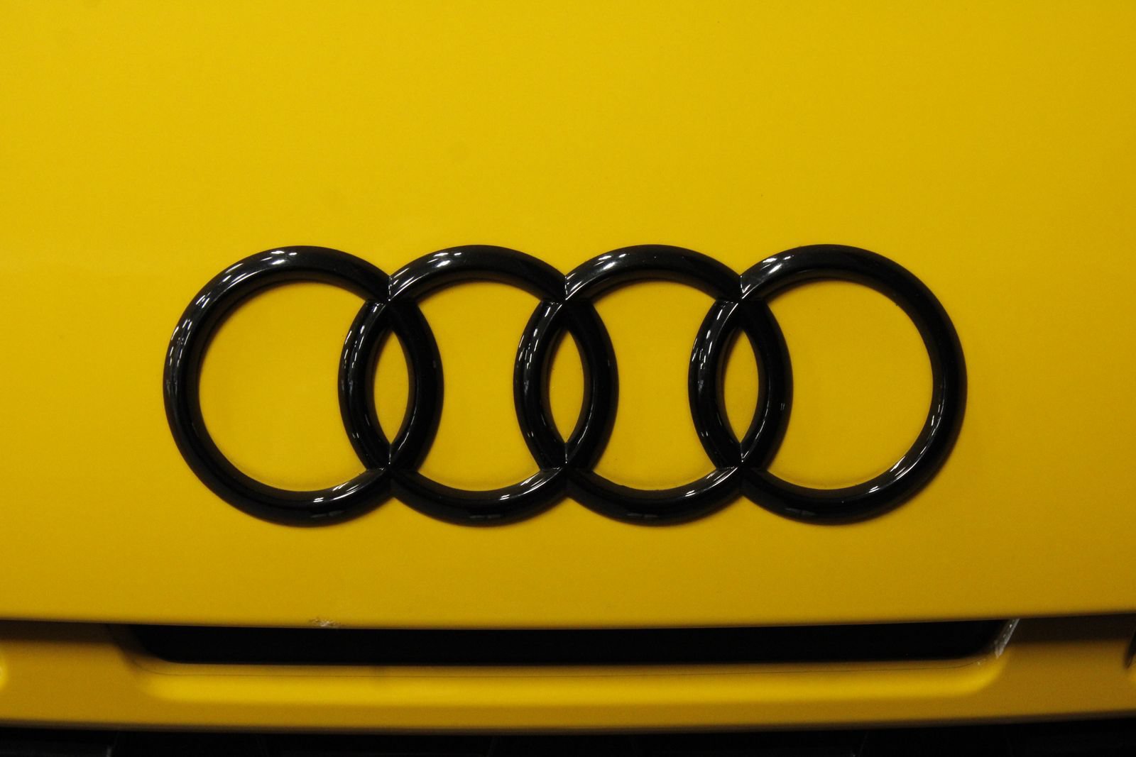 Used 2022 Audi R8 V10 RWD image 22