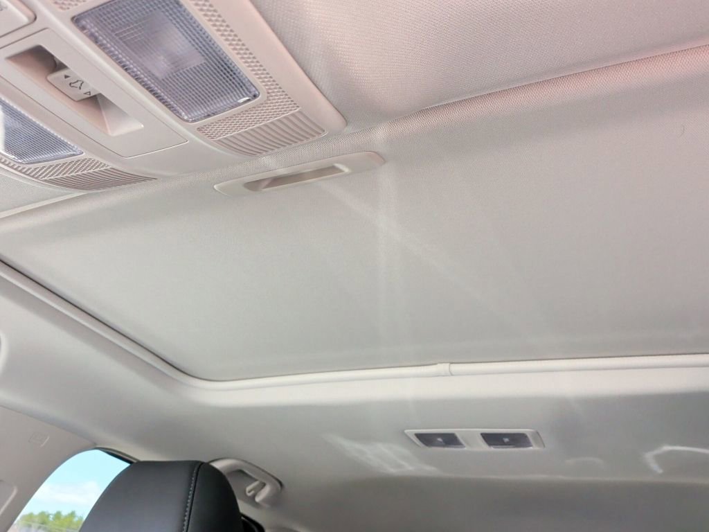 Used 2018 MAZDA CX-5 Touring w/ Preferred Equipment Package AWD/4WD image 24