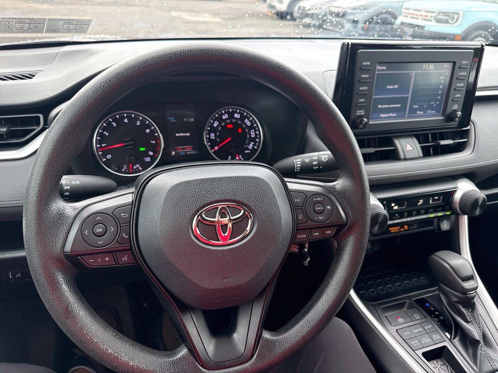 Used 2019 Toyota RAV4 LE w/ All Weather Liner Package AWD/4WD image 18