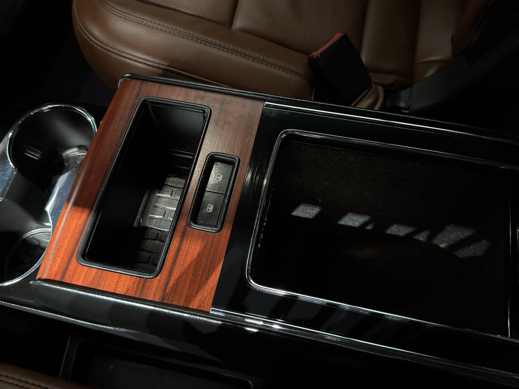 Used 2023 Lincoln Aviator Reserve w/ Equipment Group 201A image 15