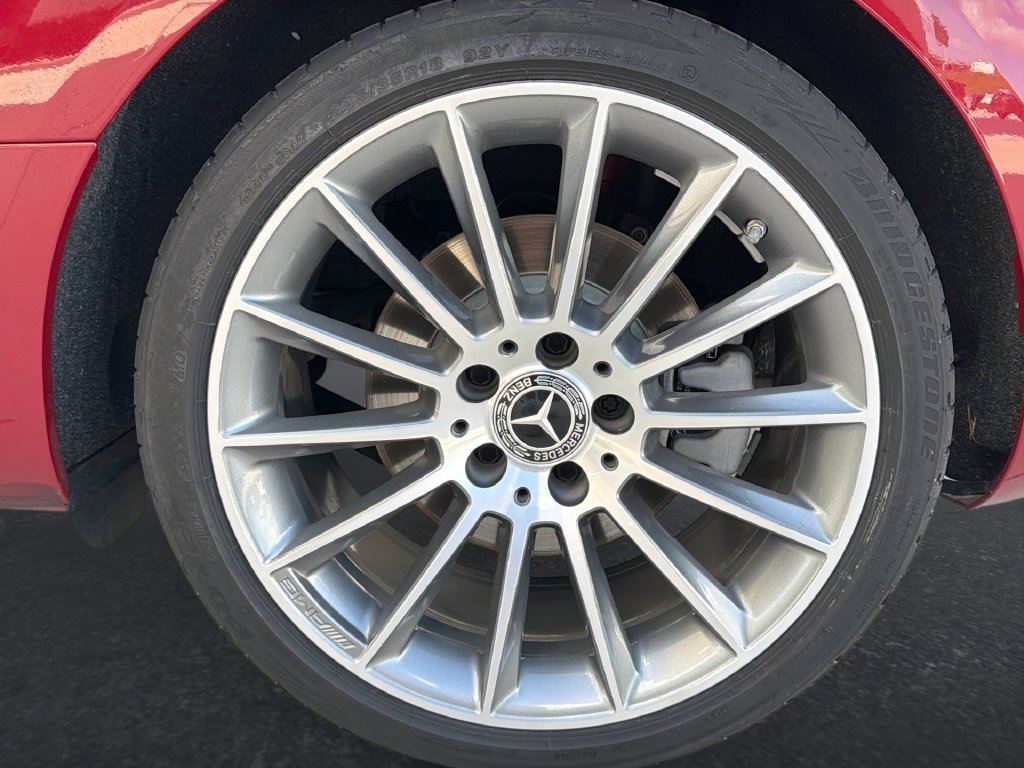 Used 2020 Mercedes-Benz SLC 300 image 28