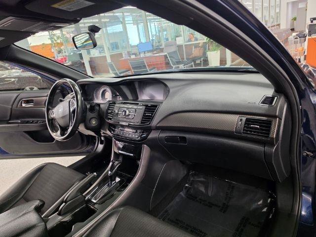 Used 2016 Honda Accord Sport image 11