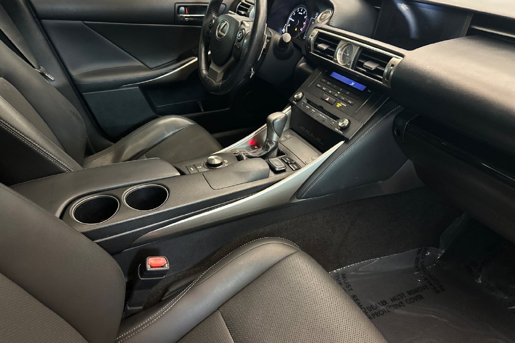 Used 2015 Lexus IS 250 RWD image 15