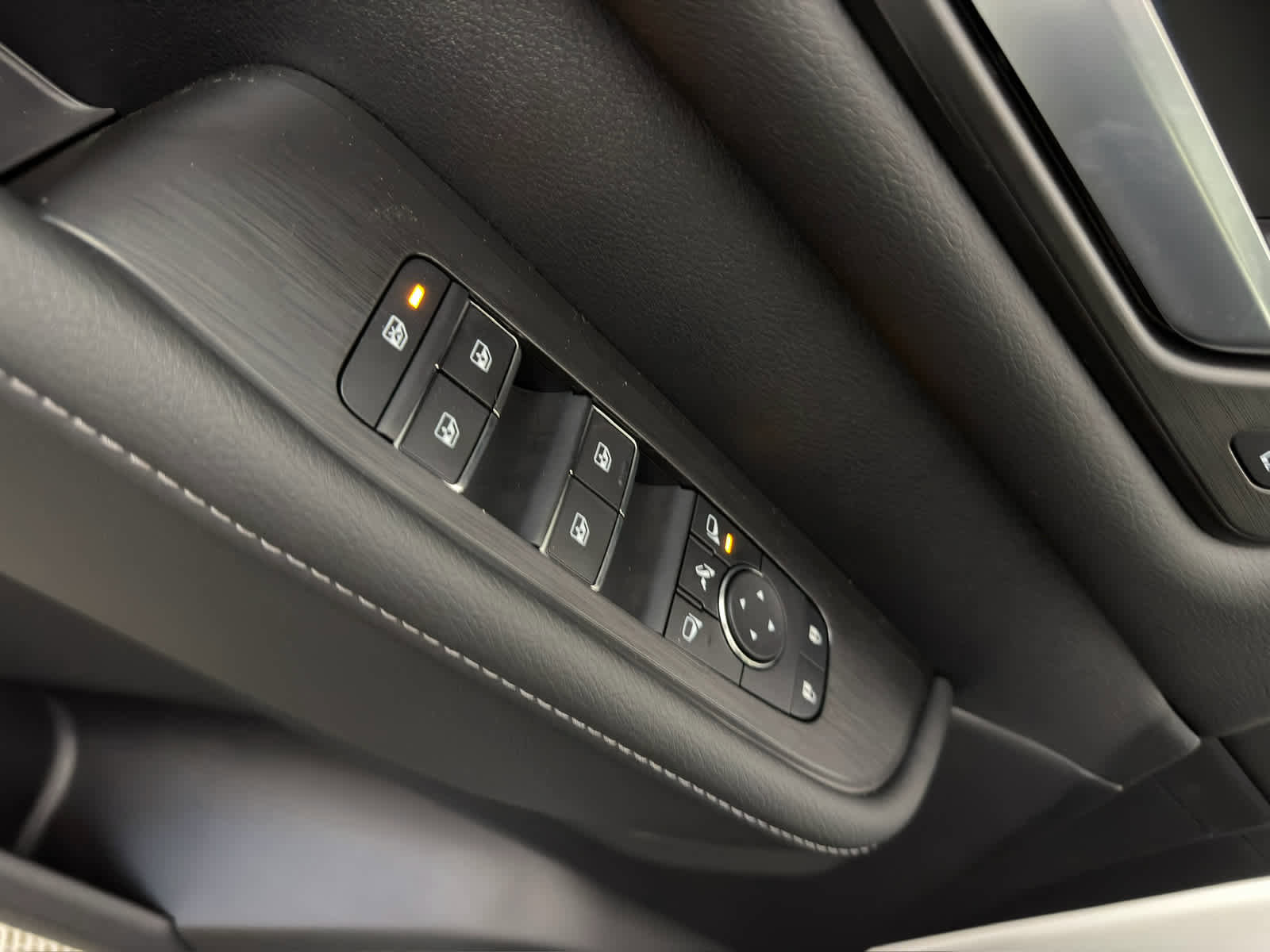 New 2026 Nissan Armada PRO-4X image 24