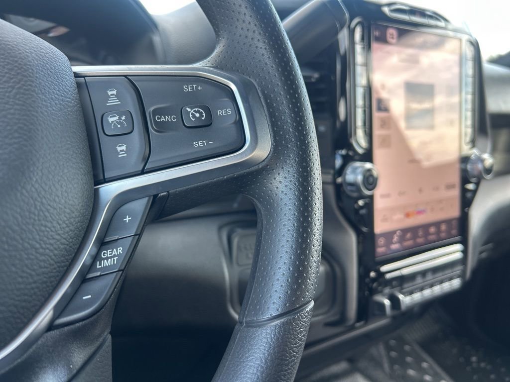 New 2026 RAM 5500 Tradesman AWD/4WD image 9