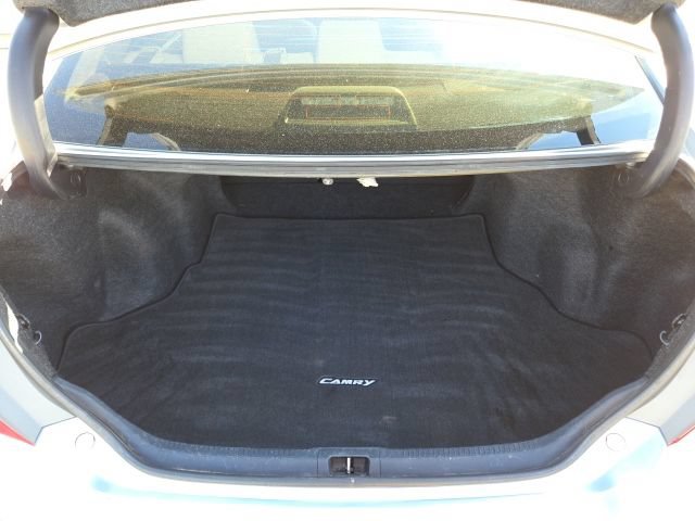 Used 2017 Toyota Camry LE FWD image 18