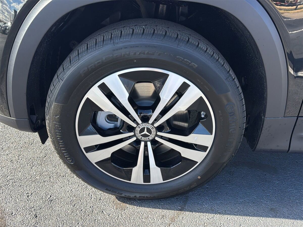 New 2026 Mercedes-Benz GLB 250 image 9