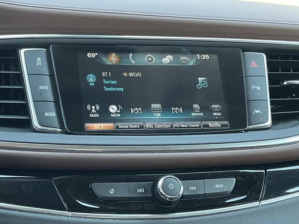 Used 2019 Buick Enclave Avenir w/ Avenir Technology Package image 16