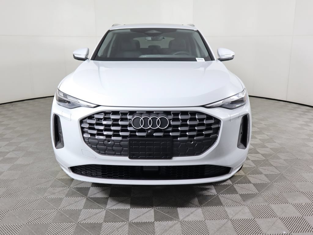 Used 2025 Audi Q5 Premium w/ Convenience Package AWD/4WD image 2