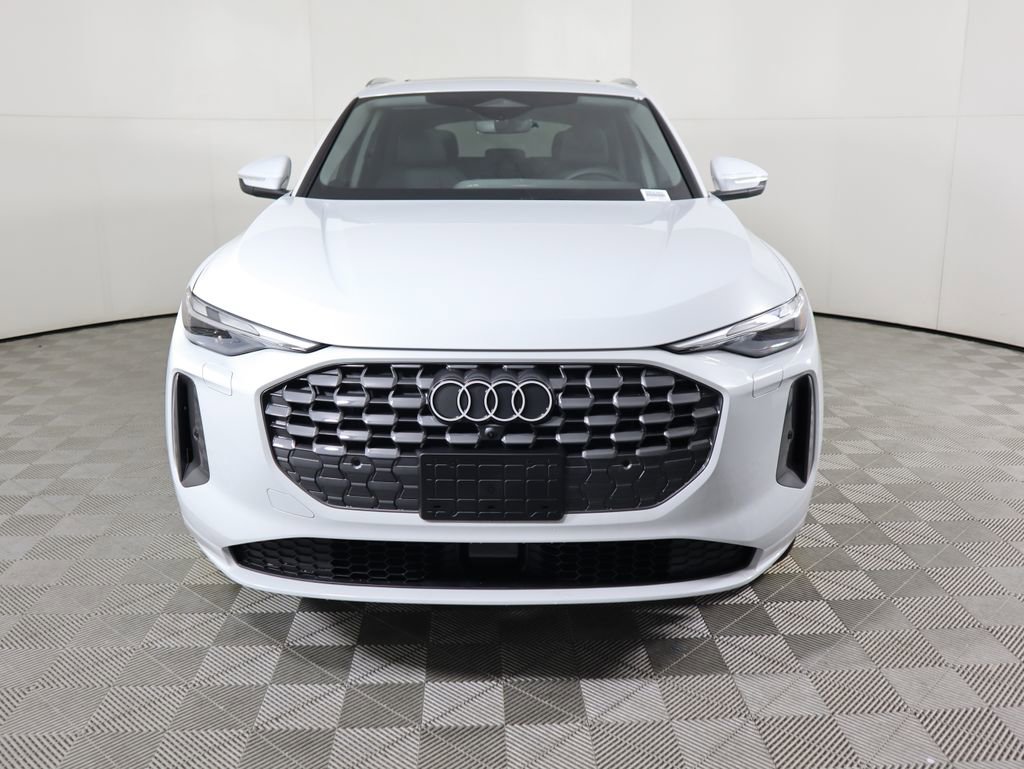 Used 2025 Audi Q5 Premium w/ Convenience Package AWD/4WD image 2