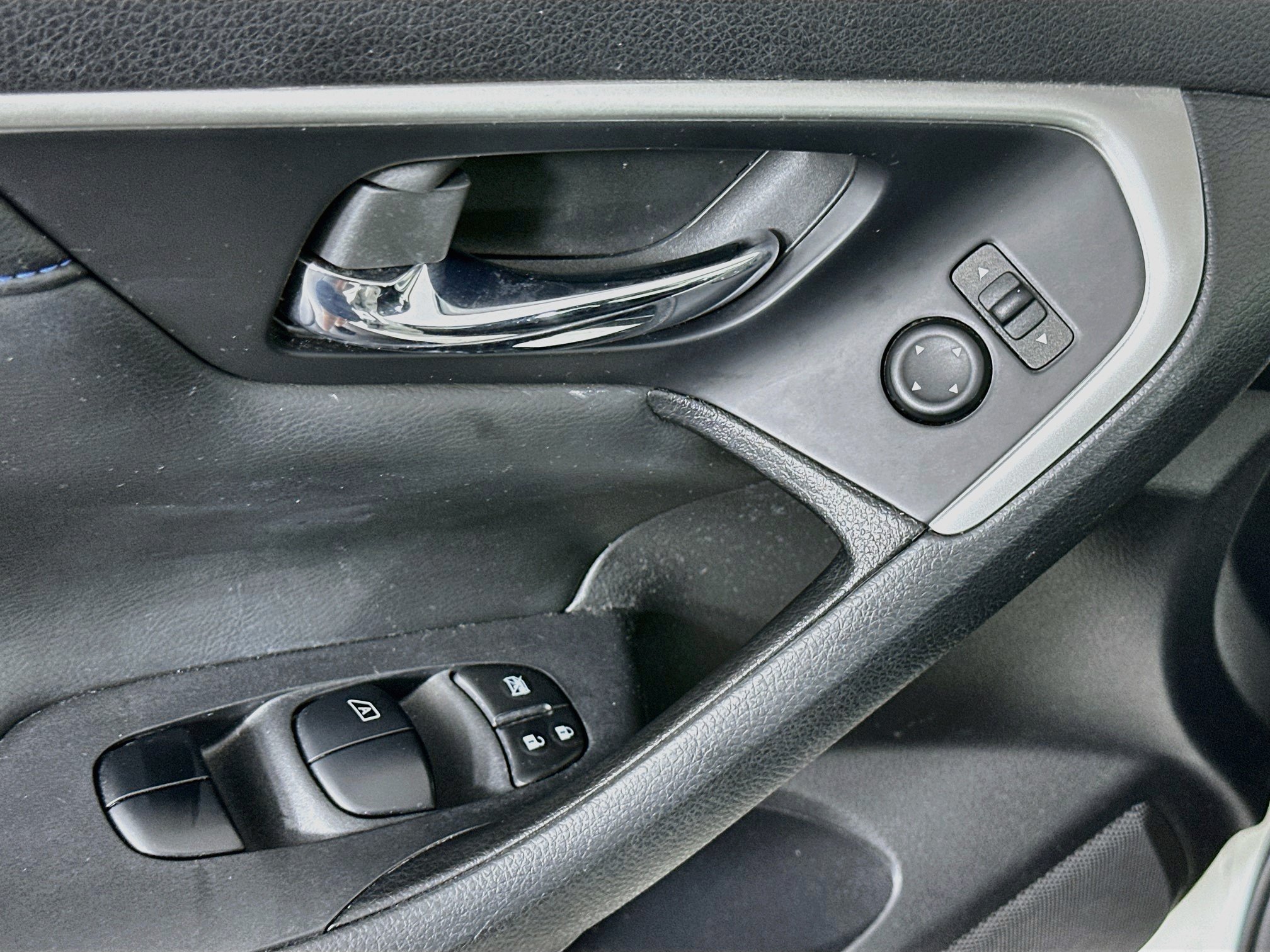 Used 2018 Nissan Altima 2.5 SR w/ SR Special Edition FWD image 15