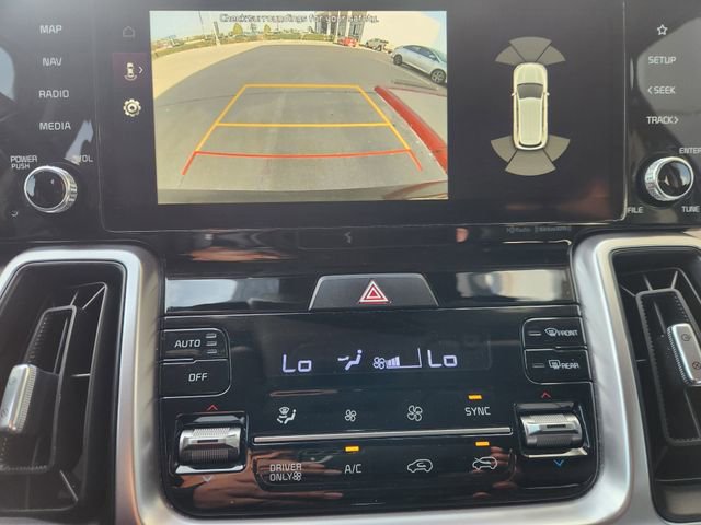 Used 2023 Kia Sorento EX image 17