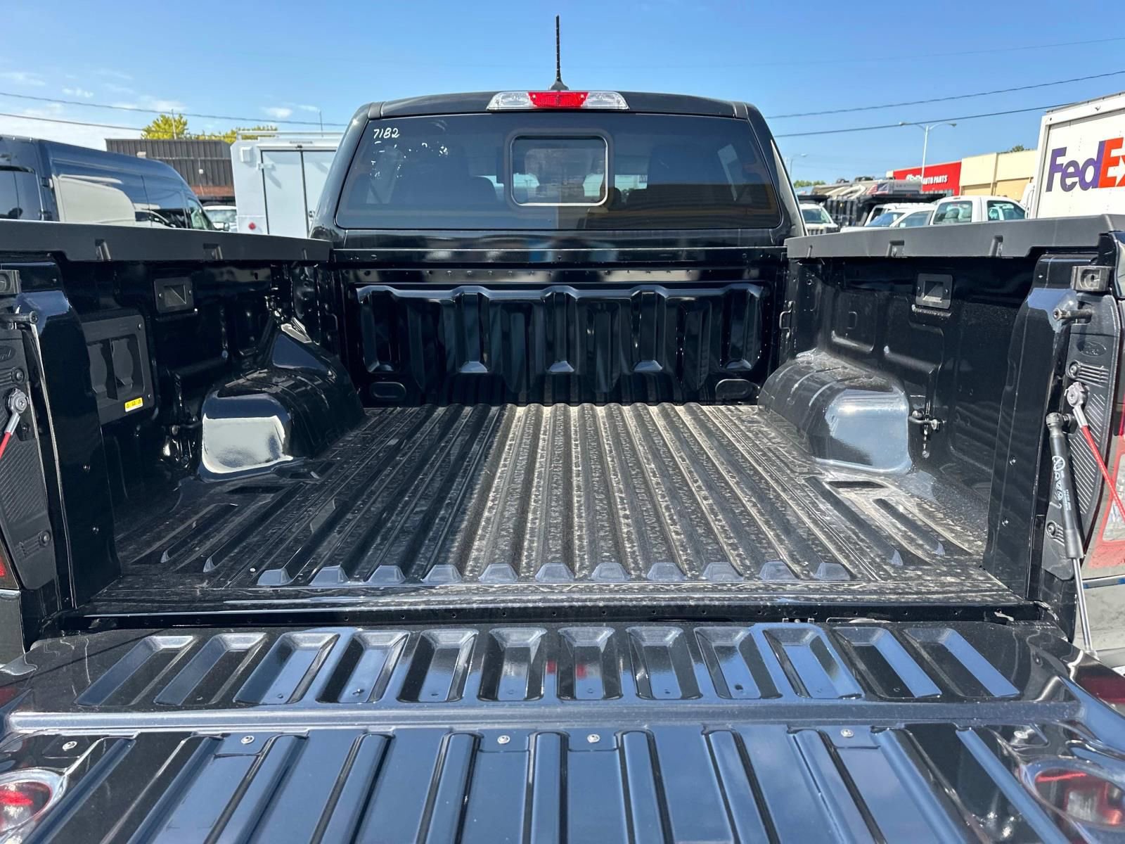 New 2024 Ford Ranger XLT w/ FX4 Off-Road Package image 11